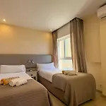Diana 108 Frontal Sea Views 2 Bedrooms