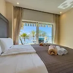 Diana 108 Frontal Sea Views 2 Bedrooms