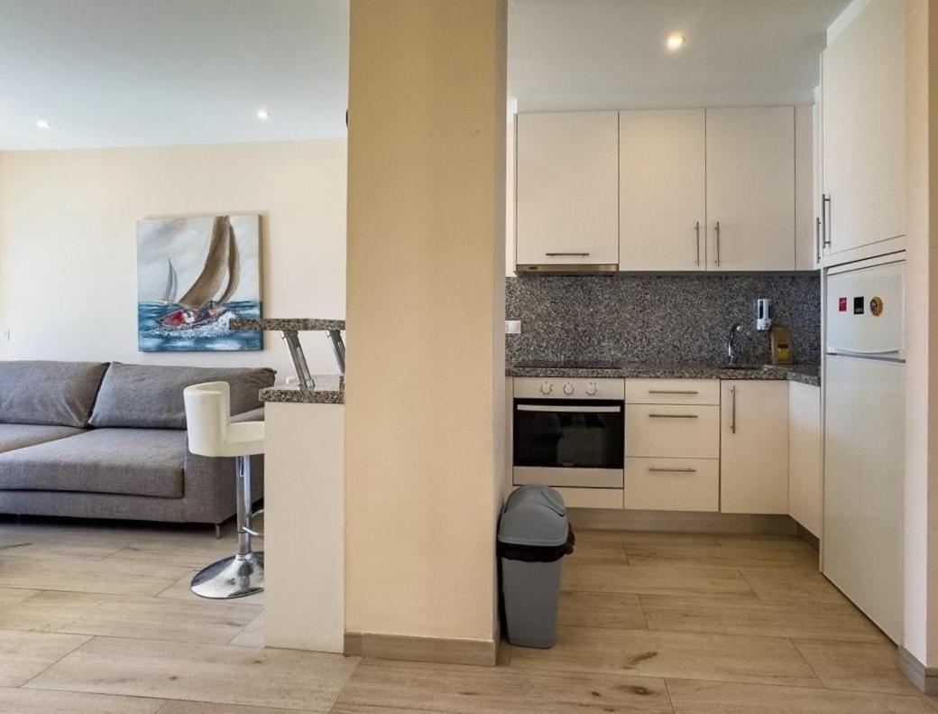 Diana 108 Frontal Sea Views 2 Bedrooms