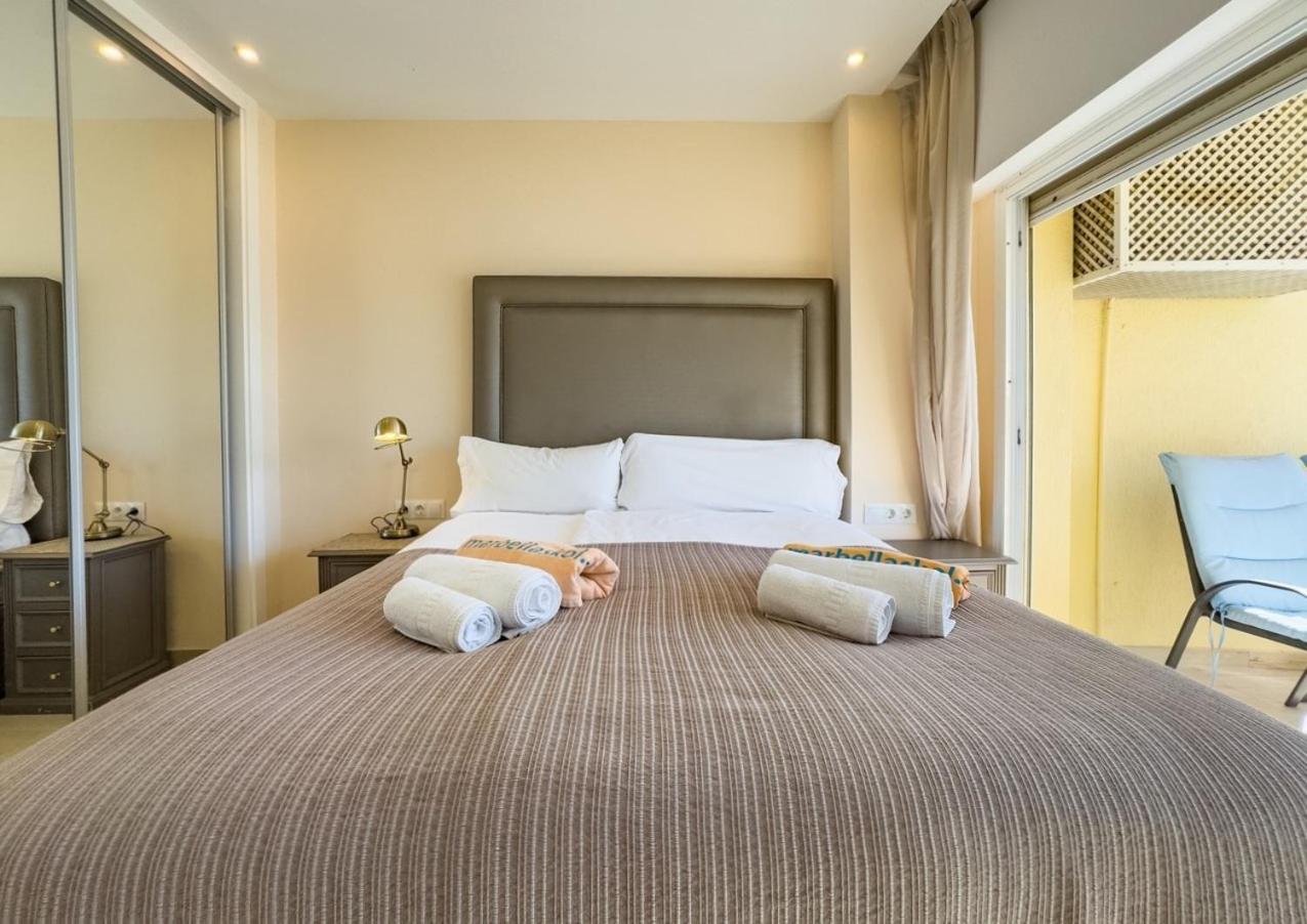 Diana 108 Frontal Sea Views 2 Bedrooms Apartment *
