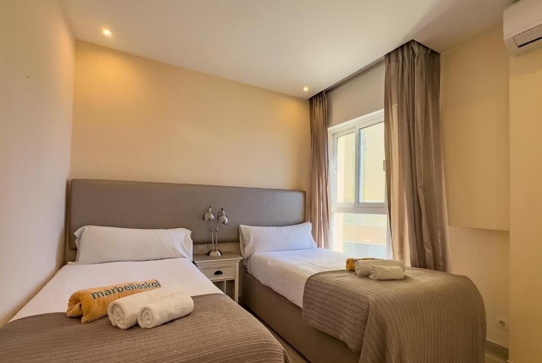 Diana 108 Frontal Sea Views 2 Bedrooms Apartment Marbella